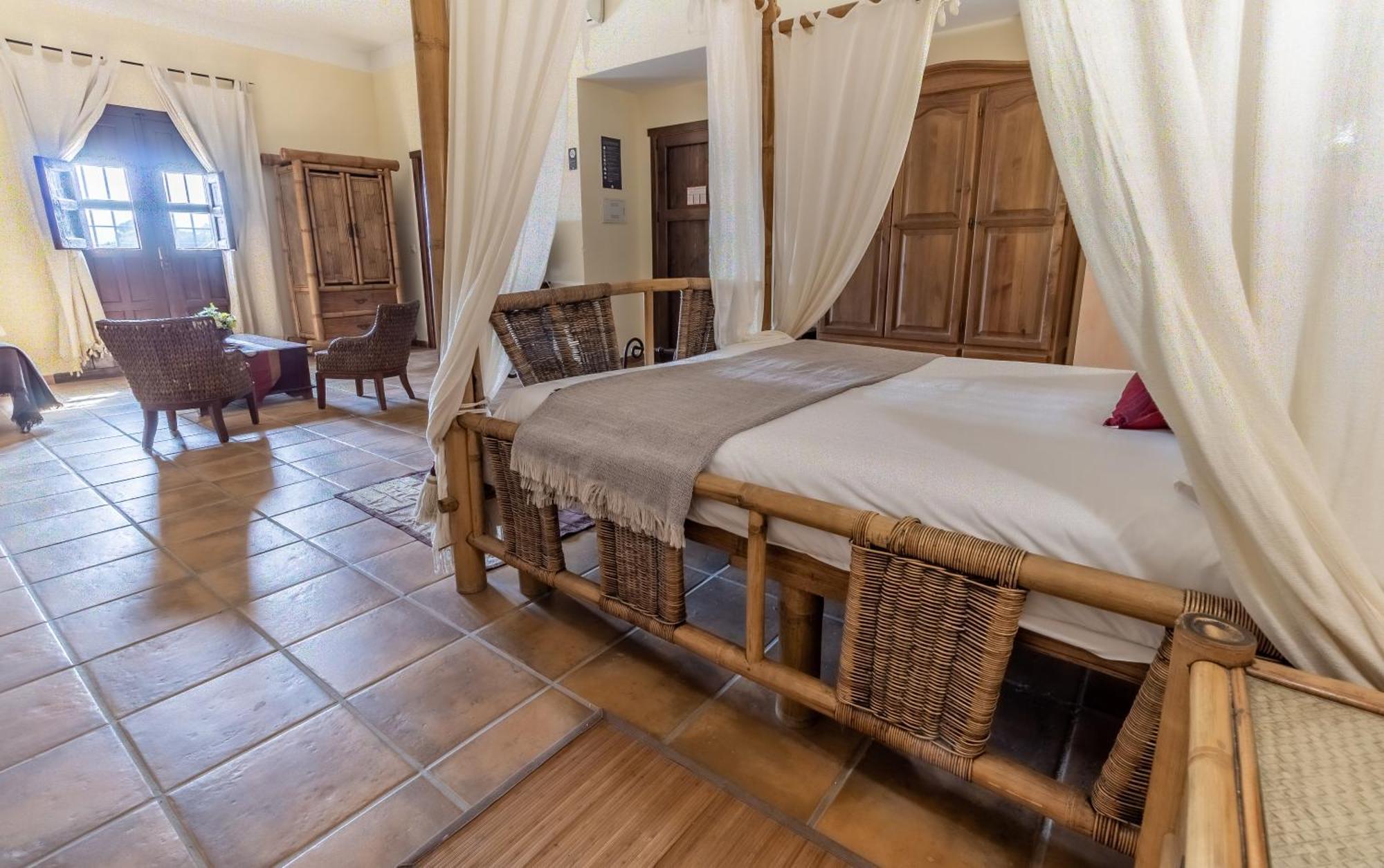 Hosteria Tierrallana By Juypehotel El Provencio Exteriör bild