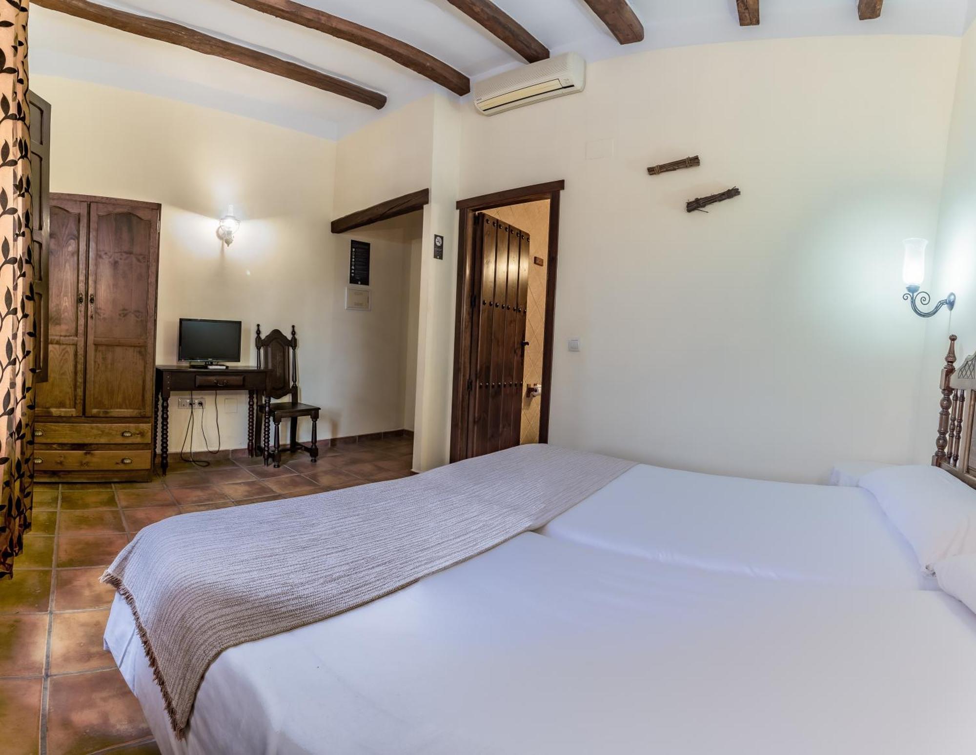 Hosteria Tierrallana By Juypehotel El Provencio Exteriör bild
